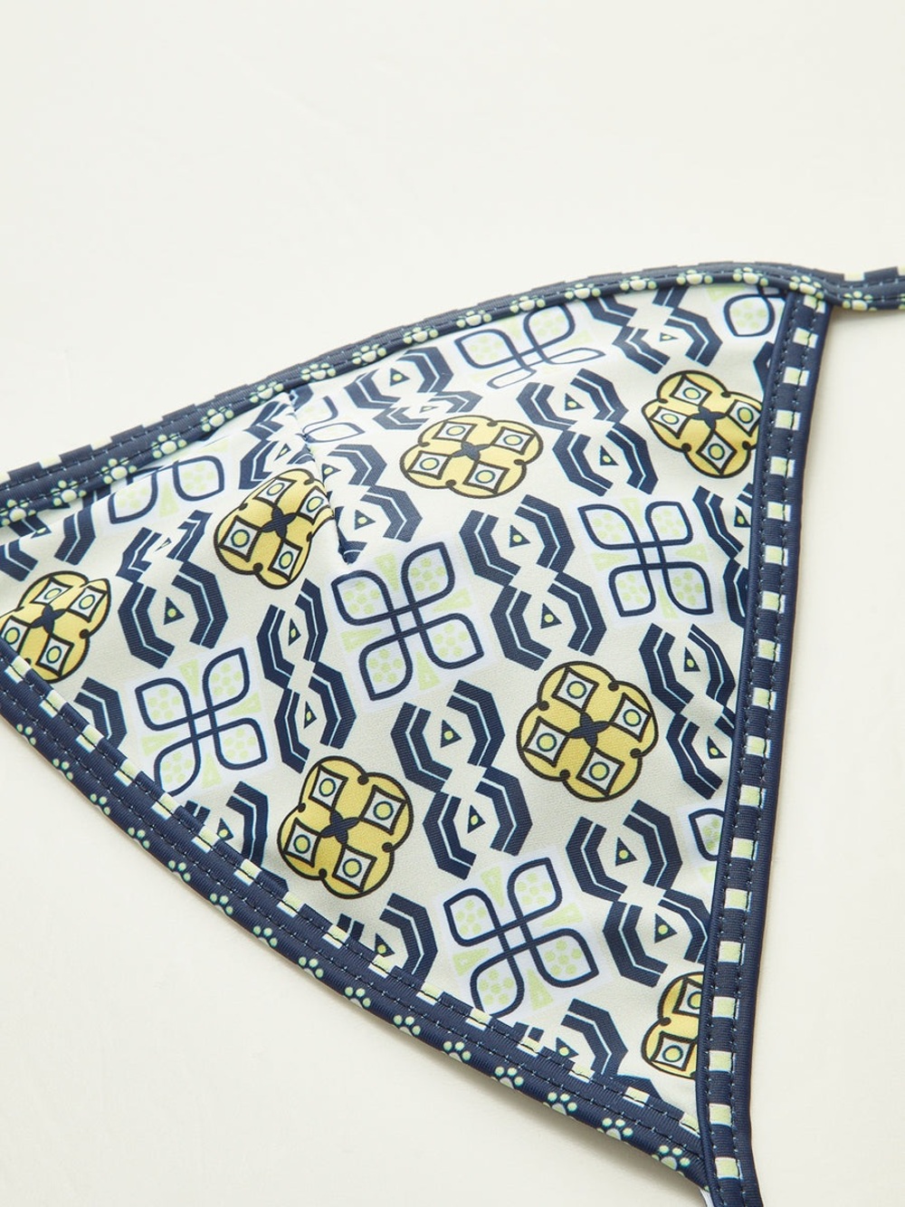 Commense Patterned Halter Bikini Set - Picture 4 of 4